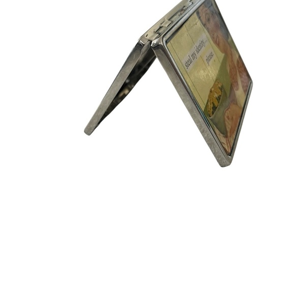 Vintage Reusited "Steal My Identity... Please."
ID holder ID CASE HOLDER - Picture 4 of 6